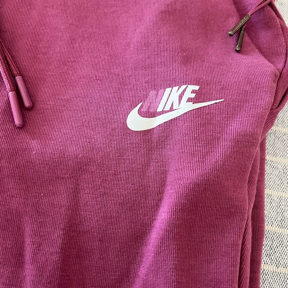Nike joggers - Picture 6 of 6